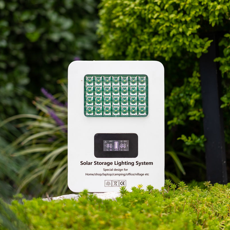 Witte draagbare zonne-energiegeneratoren Duurzame energie 6-8 uur laadtijd 180W/300W