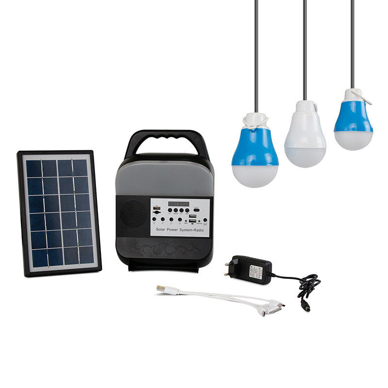 Het Systeem zonnelader van de zonnemachtsverlichting met het Radio draagbare zonnestelsel van het zonnepanelenpaneel