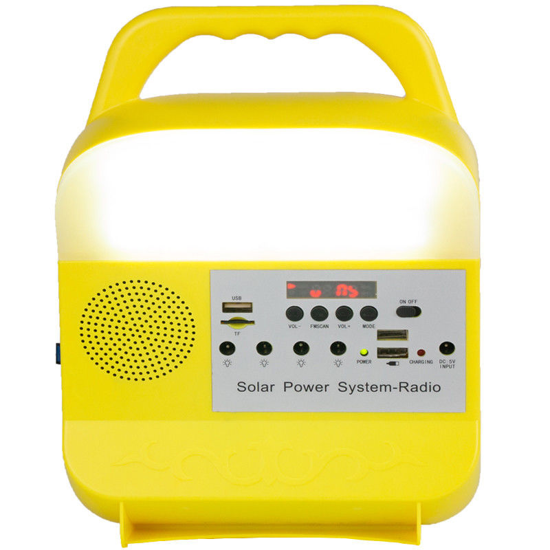 Het Systeem zonnelader van de zonnemachtsverlichting met het Radio draagbare zonnestelsel van het zonnepanelenpaneel