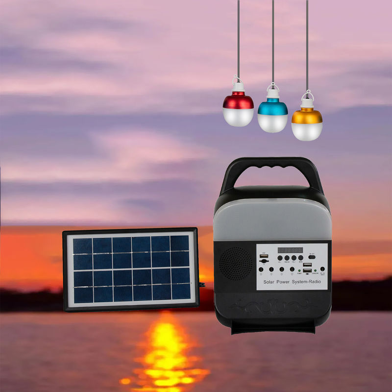 Geschilderde Matte Portable Solar Home Lighting-Systeem5w 3PCS LEIDENE Bol met Zonnepaneel