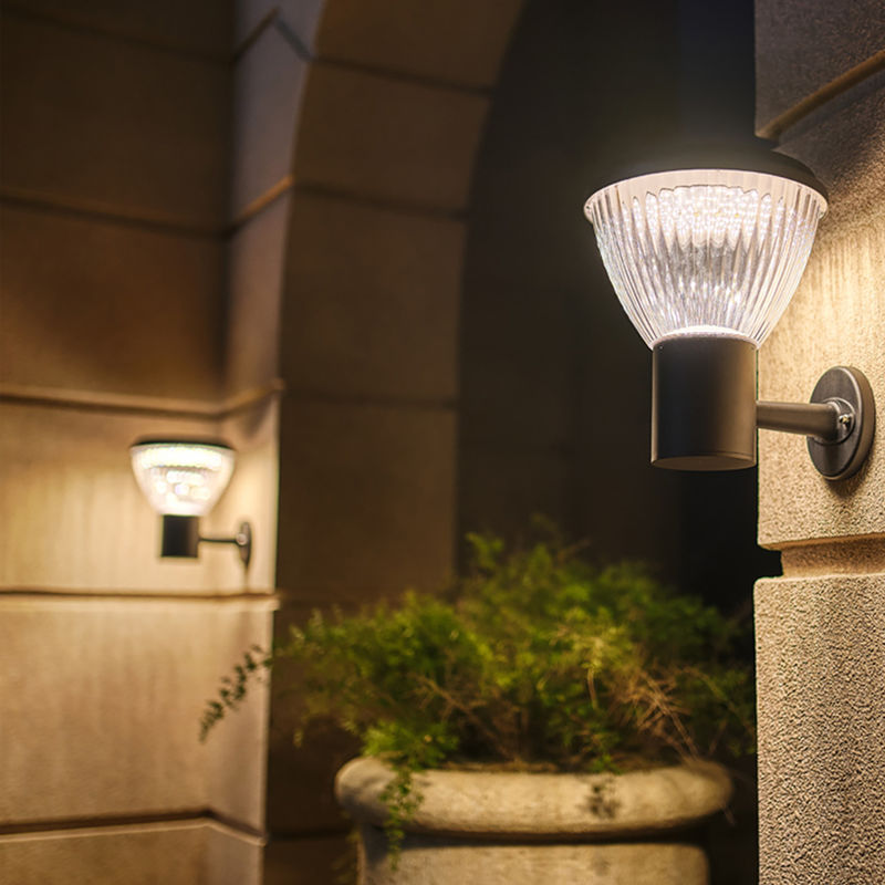Moderne buitenwandlamp Eenvoudige buitenbalkondeur Waterdichte wandlamp Gang Binnenplaats Wandlamp
