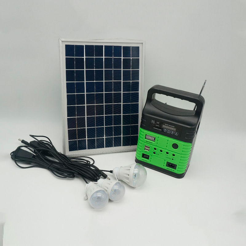 7500mah de draagbare FM Radiomp3 Mini Outdoor Camping van Kit With Built In van het Zonnemachtssysteem
