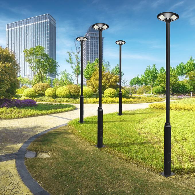De zonnetuin steekt Zonnedecoratie LEIDENE Super Verstralers aan