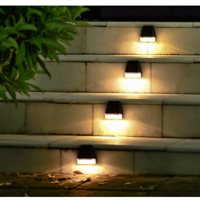 De zonne Aangedreven van de de Lampstap van Omheiningswall lights garden Openlucht2led Zonneomheining Light van de Wegdecking